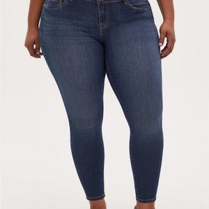 Torrid Jegging 20R Skinny Super Stretch High-Rise Jean